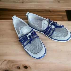 UGG Cambrian Sneaker Slip On Gray Blue Toggle Lace Boys Size 5